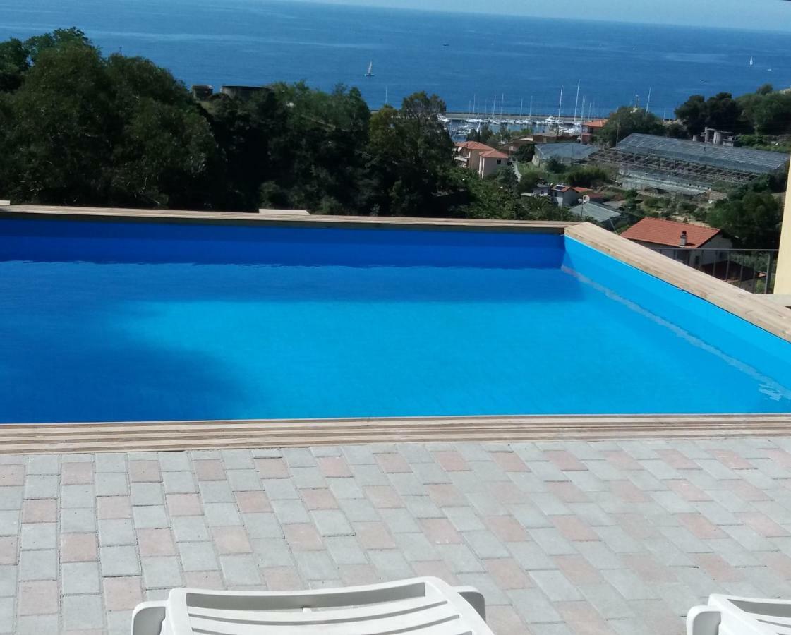 Villa Del Mare Ligure Elvezia Santo Stefano al Mare Exterior foto