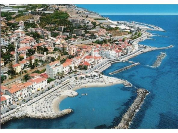 Villa Del Mare Ligure Elvezia Santo Stefano al Mare Exterior foto